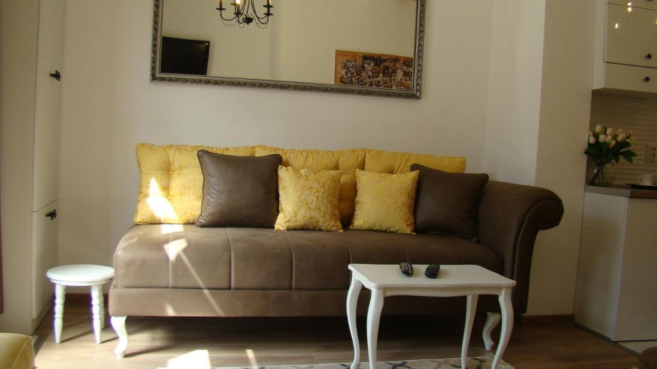 Gagovic Apartment Cetinje Bagian luar foto